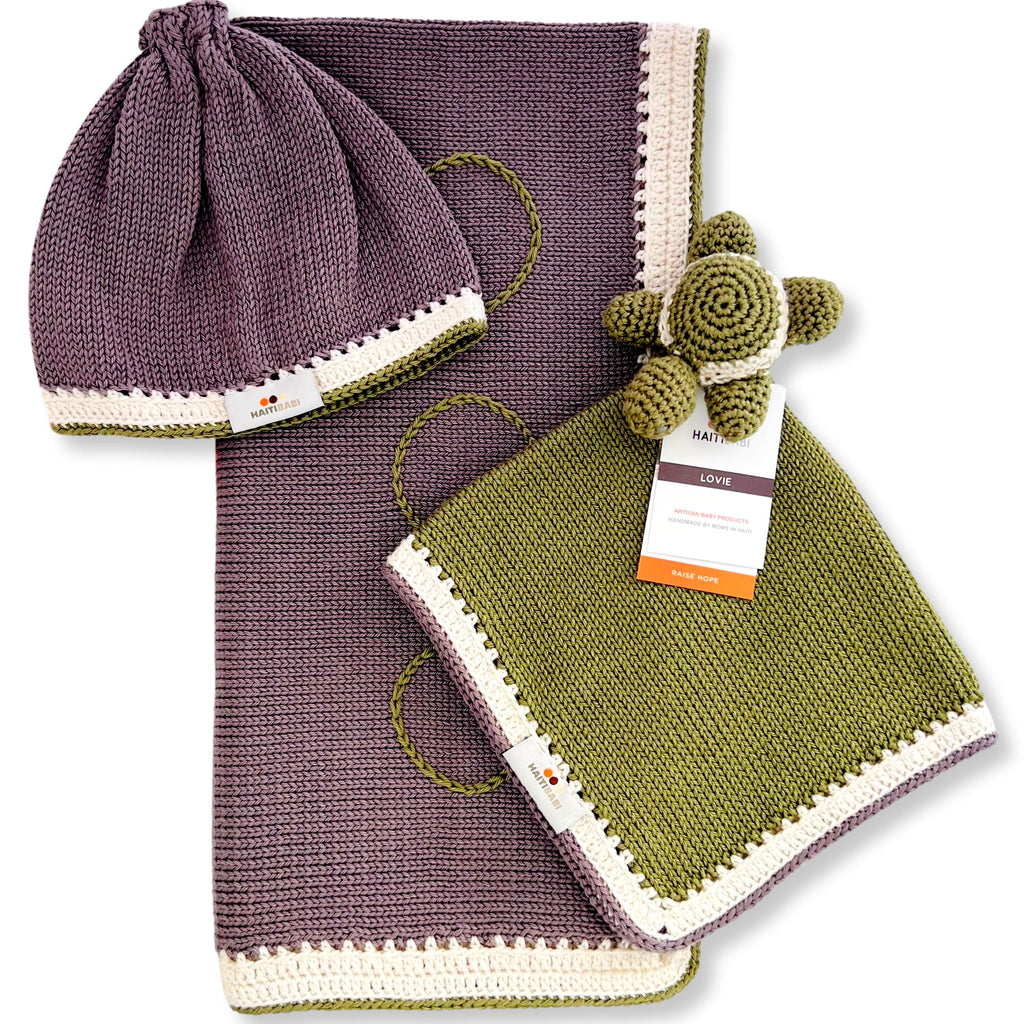 Suede & Sumer Moss Blanket, Turtle Lovie & Beanie Set